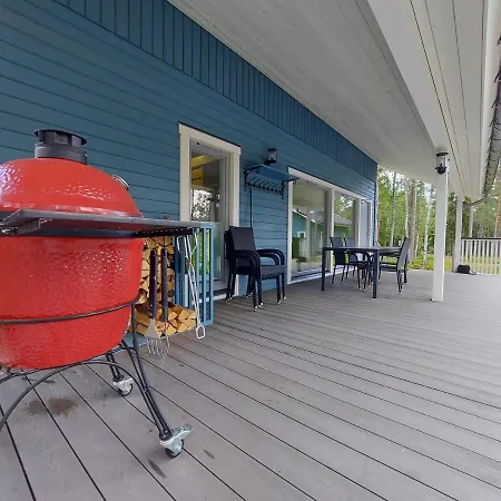 Fishing And Village Merikoivula * Uusikaupunki