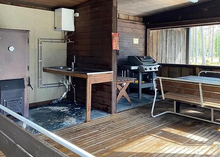 木屋 Fishing And Village Merikoivula